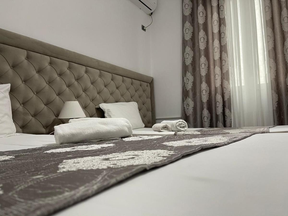 Hotel Jurgen Rinas Luaran gambar