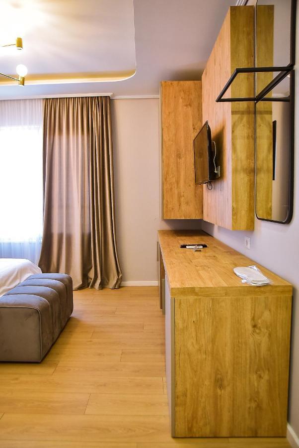 Hotel Jurgen Rinas Luaran gambar