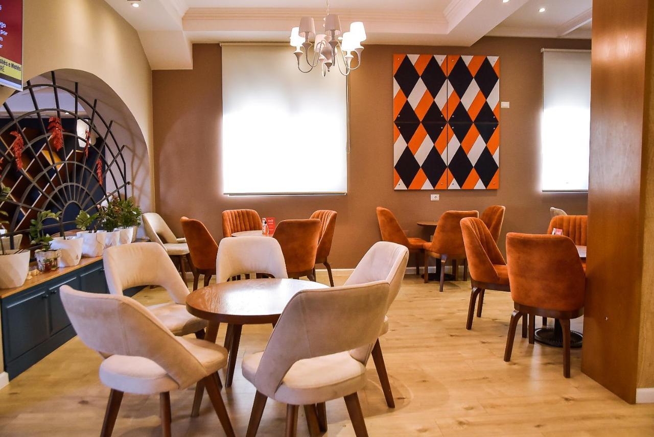 Hotel Jurgen Rinas Luaran gambar