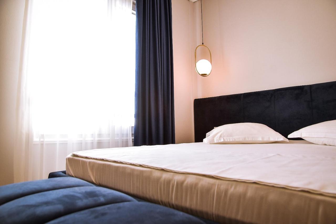 Hotel Jurgen Rinas Luaran gambar